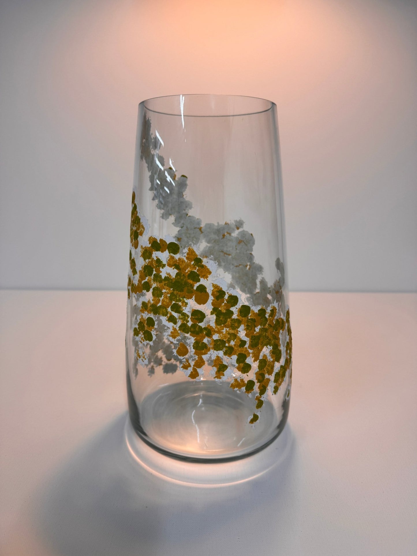 Hand-painted vase "Traces of Nature"